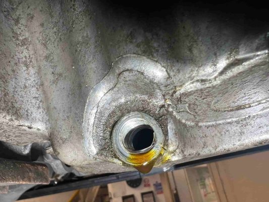 VW up sump oil leak